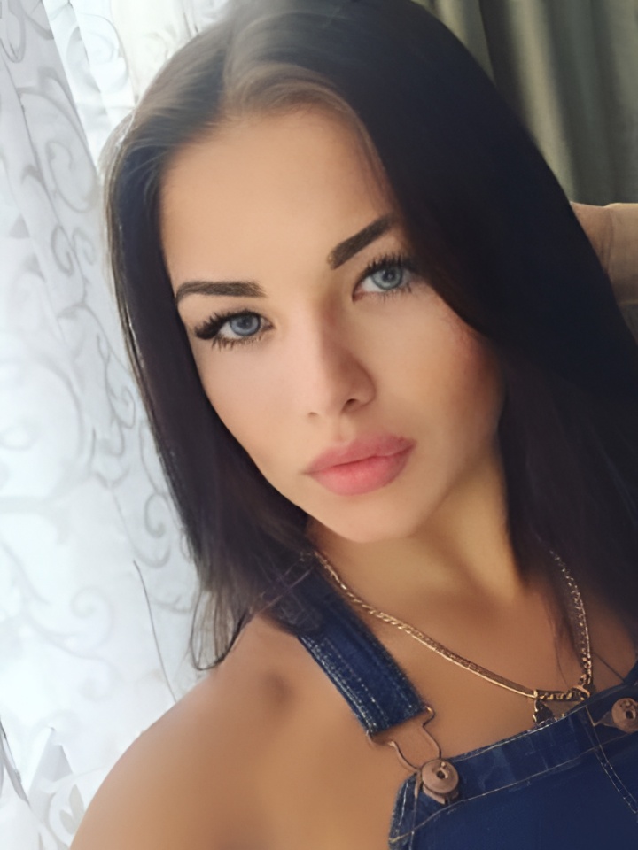 Индивидуалка Лина, доступна для личного знакомства от 2000 руб