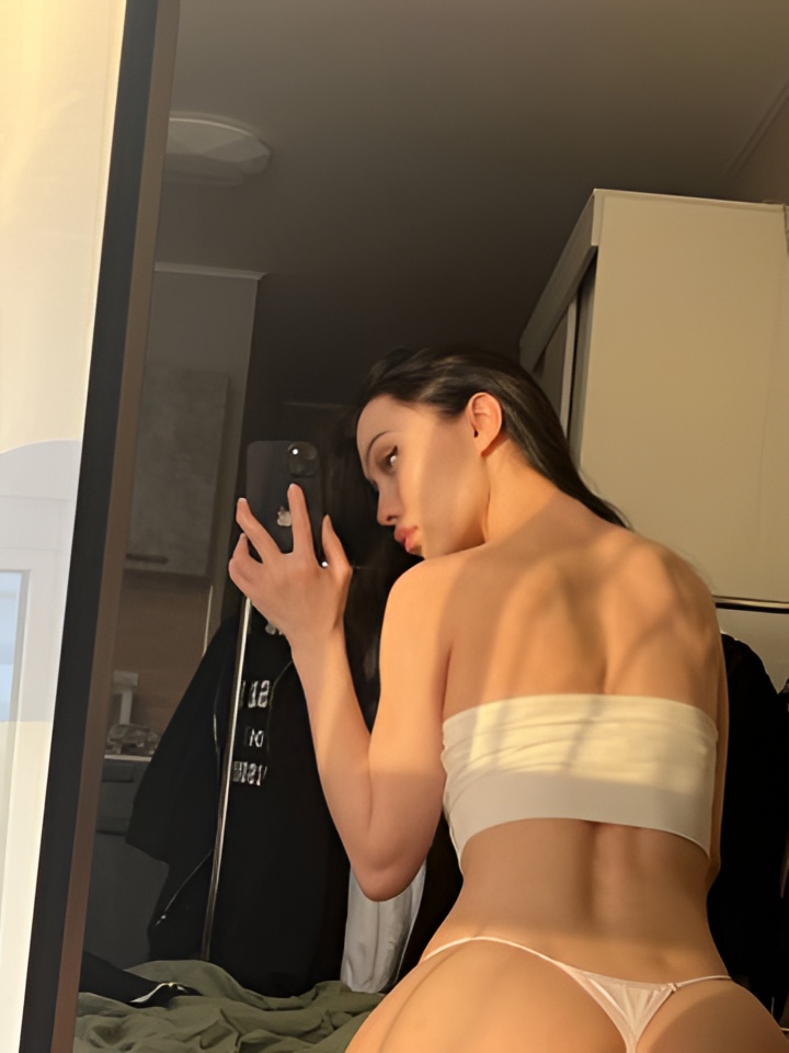 Лизочка привлекальеная девушка из Анадыря цена от 2000 руб