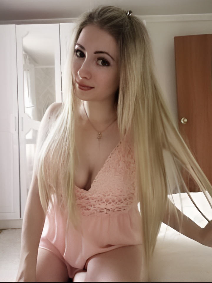 Римма привлекальеная девушка из Анадыря цена от 1500 руб