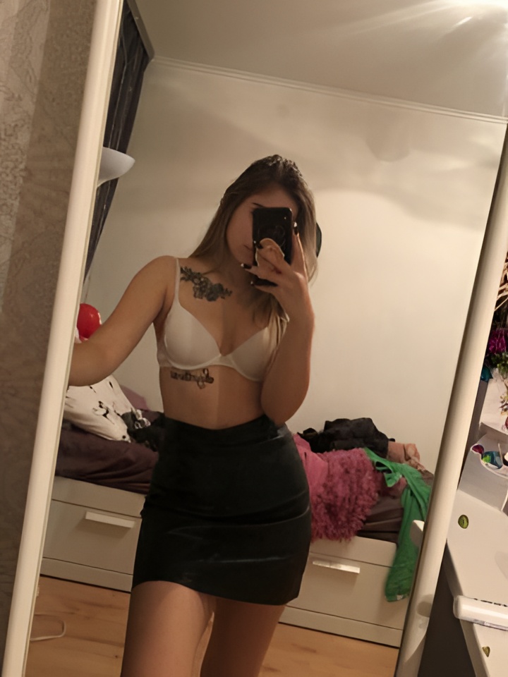 Индивидуалка София, доступна для личного знакомства от 10000 руб