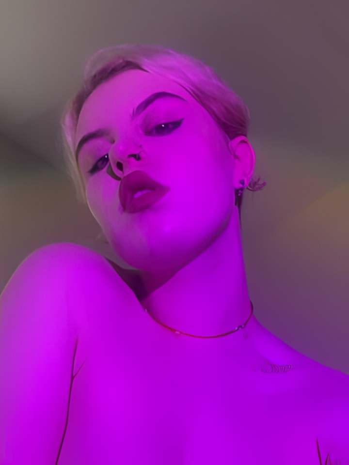 Индивидуалка Жасмин, доступна для личного знакомства от 3000 руб