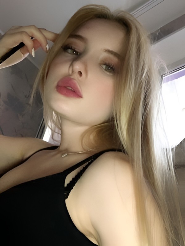 Адель привлекательная девушка из Анадыря цена от 5000 руб