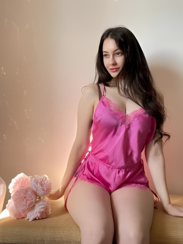 Ксения привлекательная девушка из Анадыря цена от 2500 руб