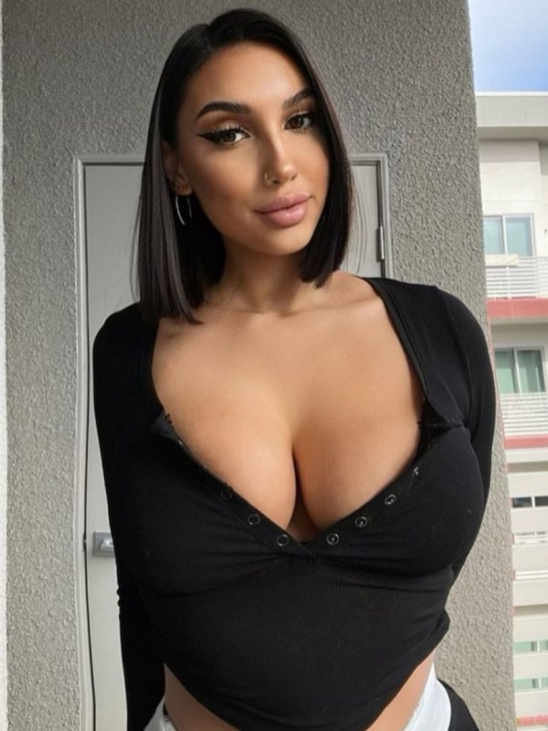 Татьяна привлекательная девушка из Анадыря цена от 3000 руб