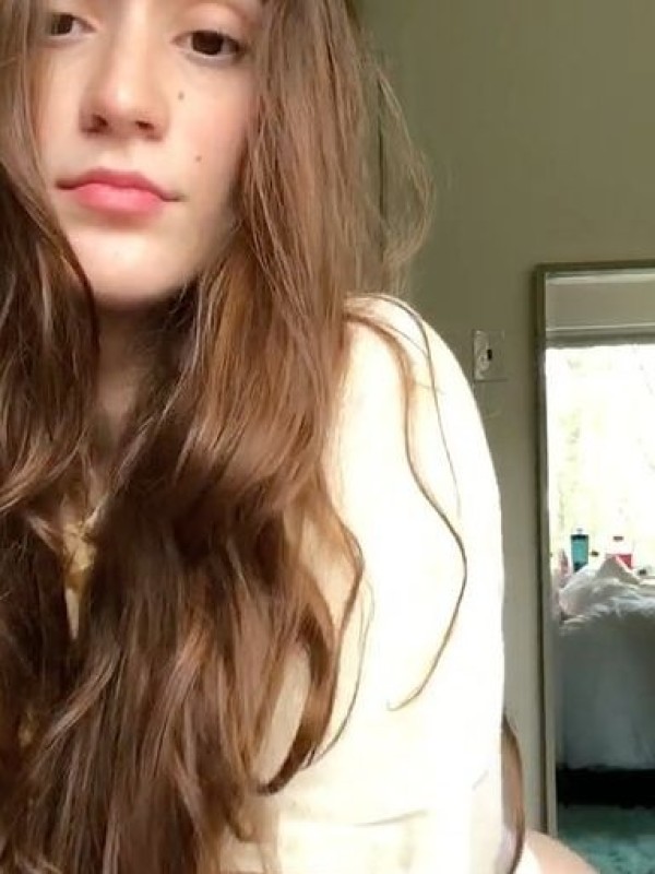 Ольга привлекательная девушка из Анадыря цена от 5000 руб