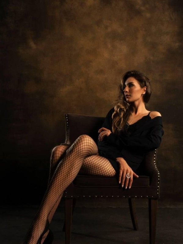 Зарина привлекательная девушка из Анадыря цена от 5000 руб